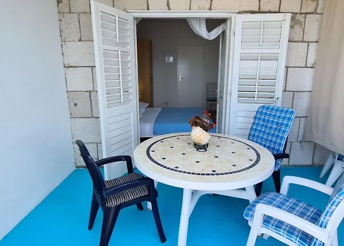 Apartment Lanterna *