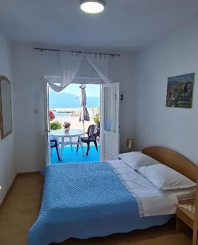 Lanterna Apartment *